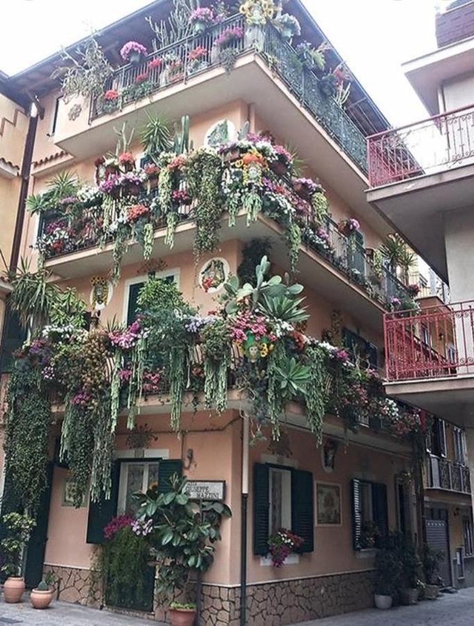 Romantica Casa A Taormina Kültér fotó